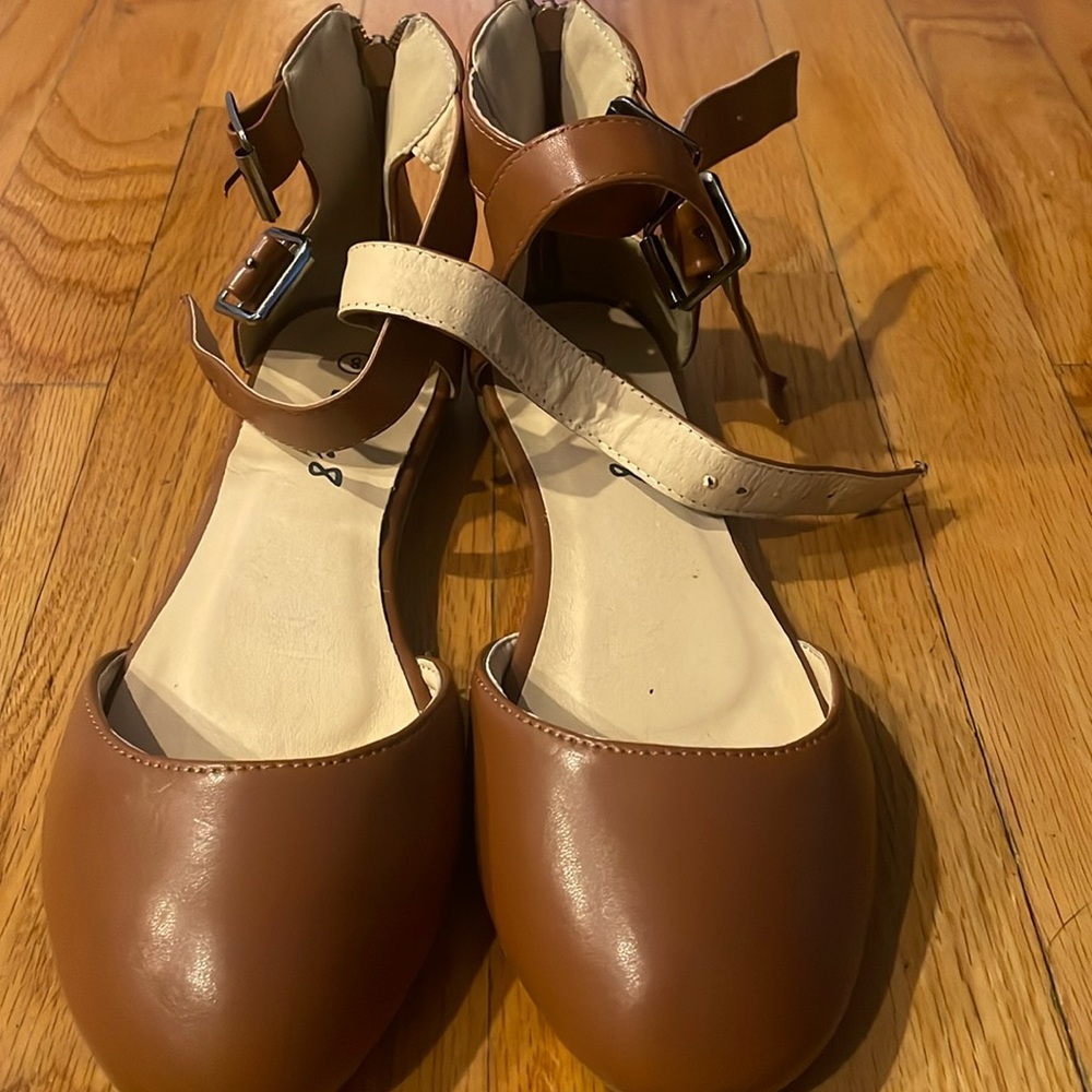 Brown Delic 8 flats
